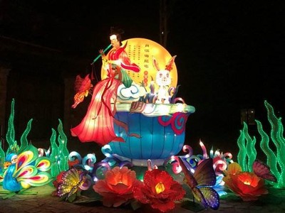 共在人间说天上,不知天上忆人间-潍坊工美彩灯